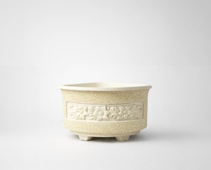 Vaso de canto em brita com flor