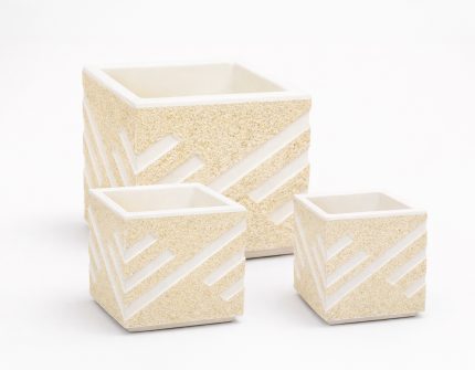 Vaso Quadrado com Riscas em Brita