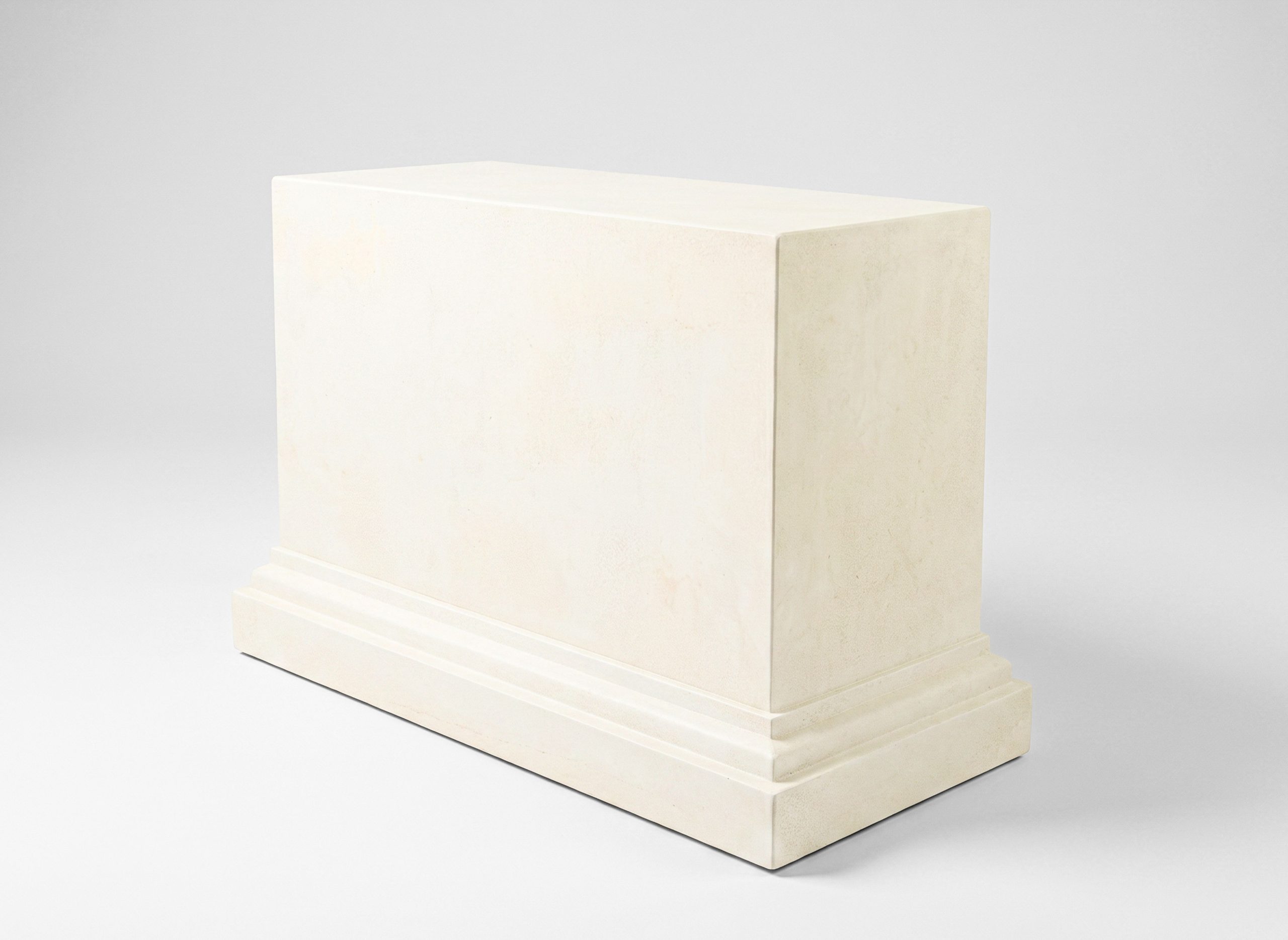 Base para ornamento de jardim em pedra artificial Godinho